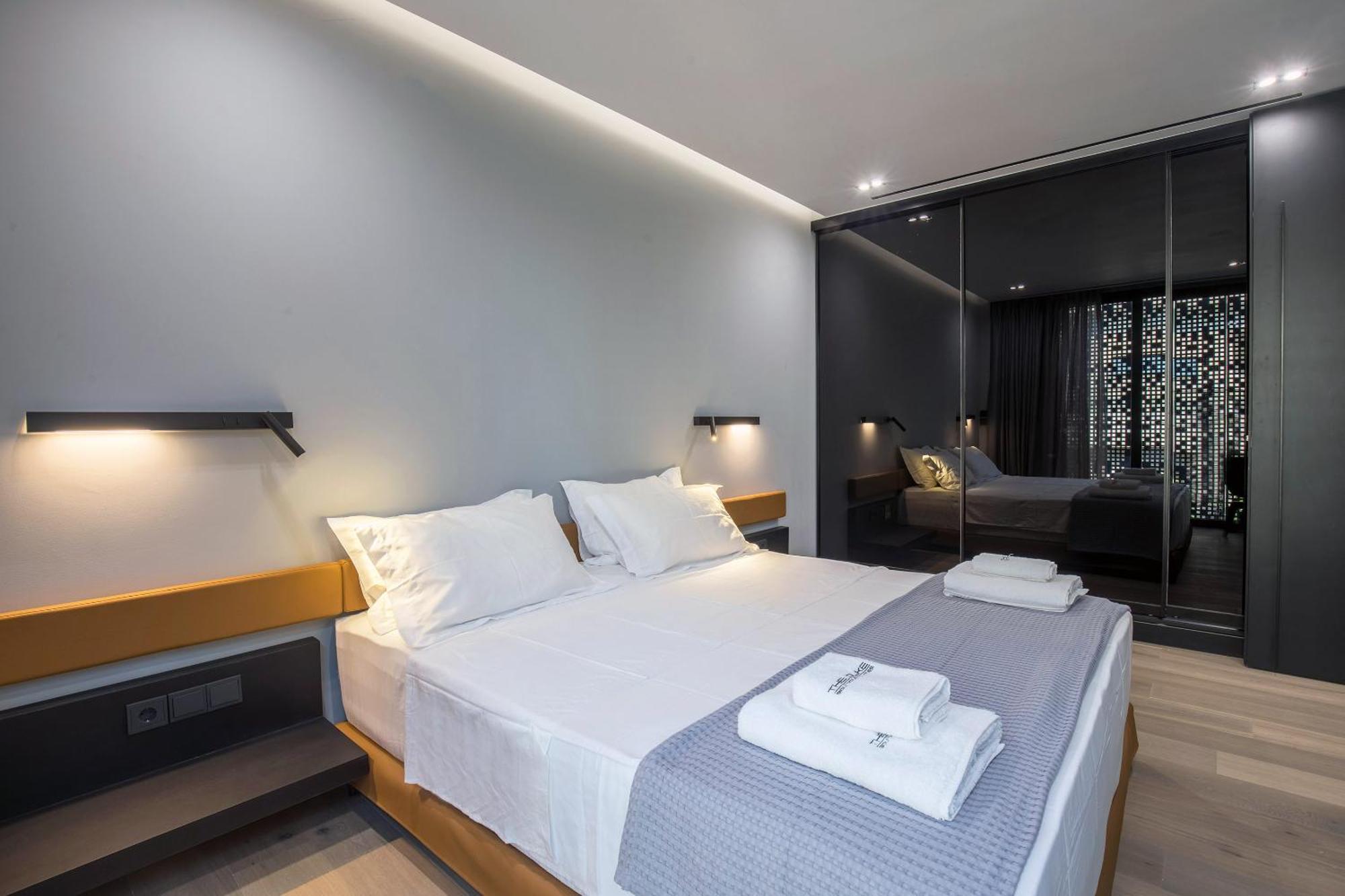 The Duke Boutique Suites Афины Номер фото